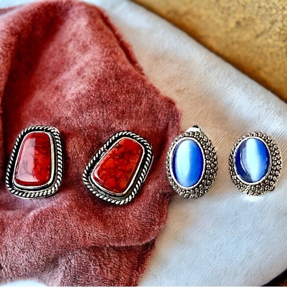 Vintage Earrings Silvertone and Faux Gemstones Screwback + Clip On 2 pairs - Picture 3 of 12